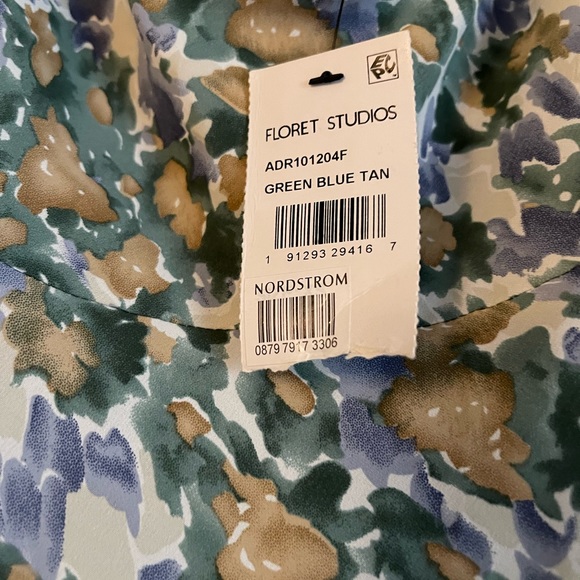 Hi low dress, size XS floret studios, new with tags - Picture 11 of 15